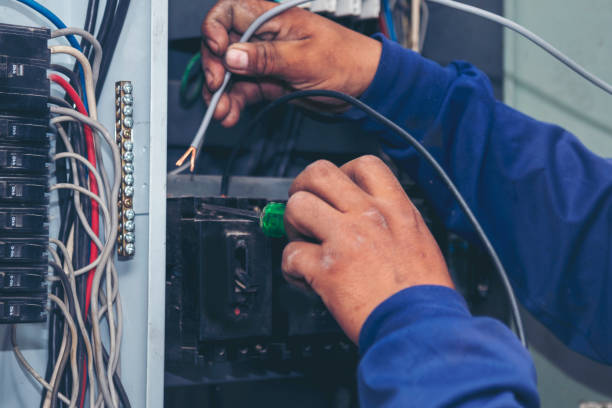 Best Licensed Electrician  in Sleepy Hollow Lake, NY